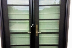 retractable screen doors