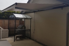 sunpitch retractable awnings