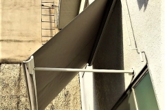 verso retractable window awnings