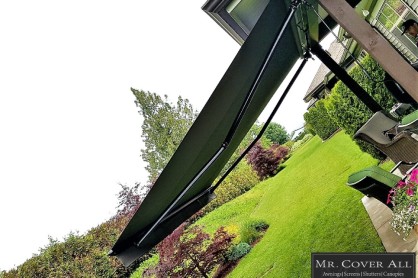 sunpitch retractable awnings