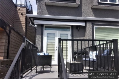 sunpitch retractable awnings