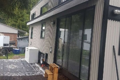 sunpitch retractable awnings