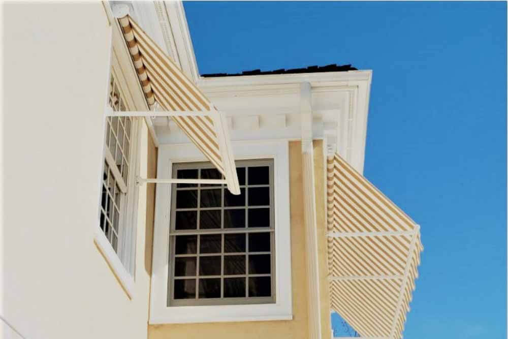 Providing the Most Durable Window Awnings in Vancouver Providing the Most Durable Window Awnings in Vancouver