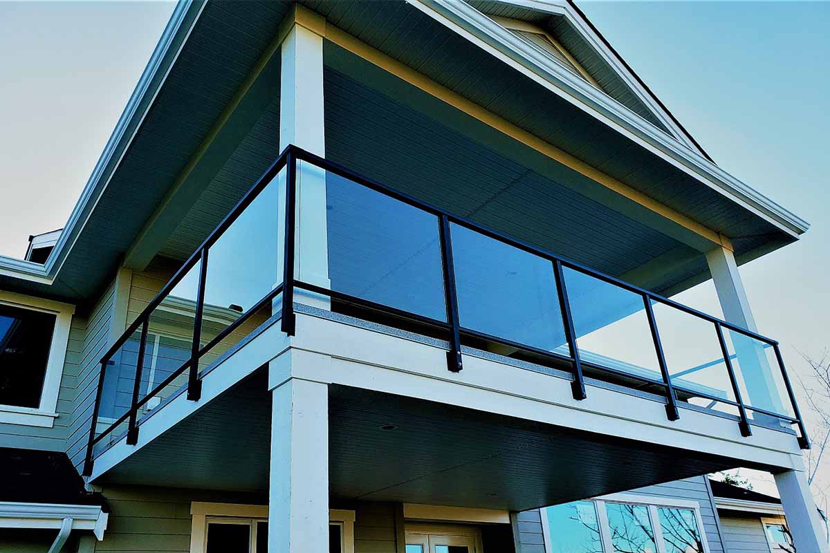 Choose Mr. Cover All for Reliable Glass Railing Installation Choose Mr. Cover All for Reliable Glass Railing Installation